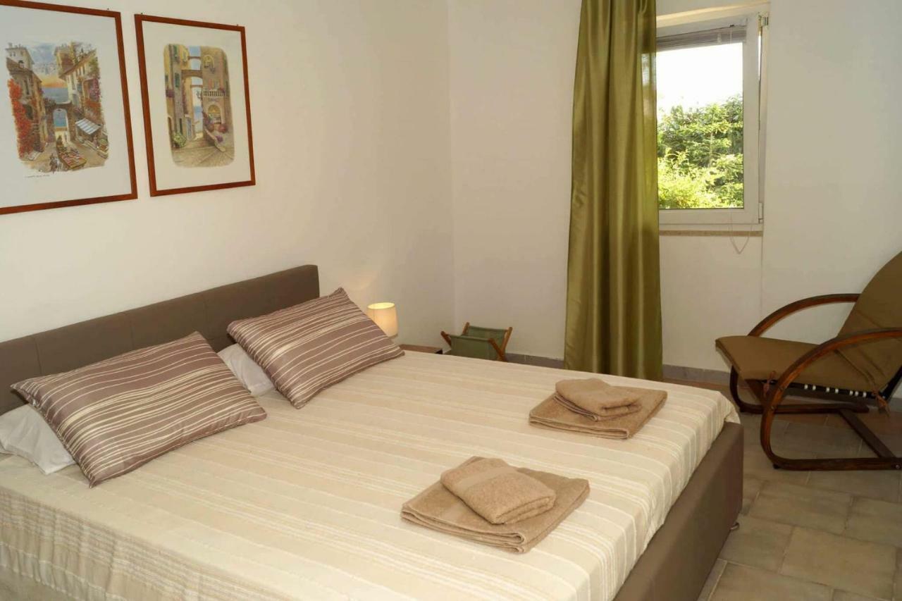 Apartman Eric Apartment พูลา ภายนอก รูปภาพ